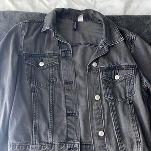 Womens H&M black denim jacket